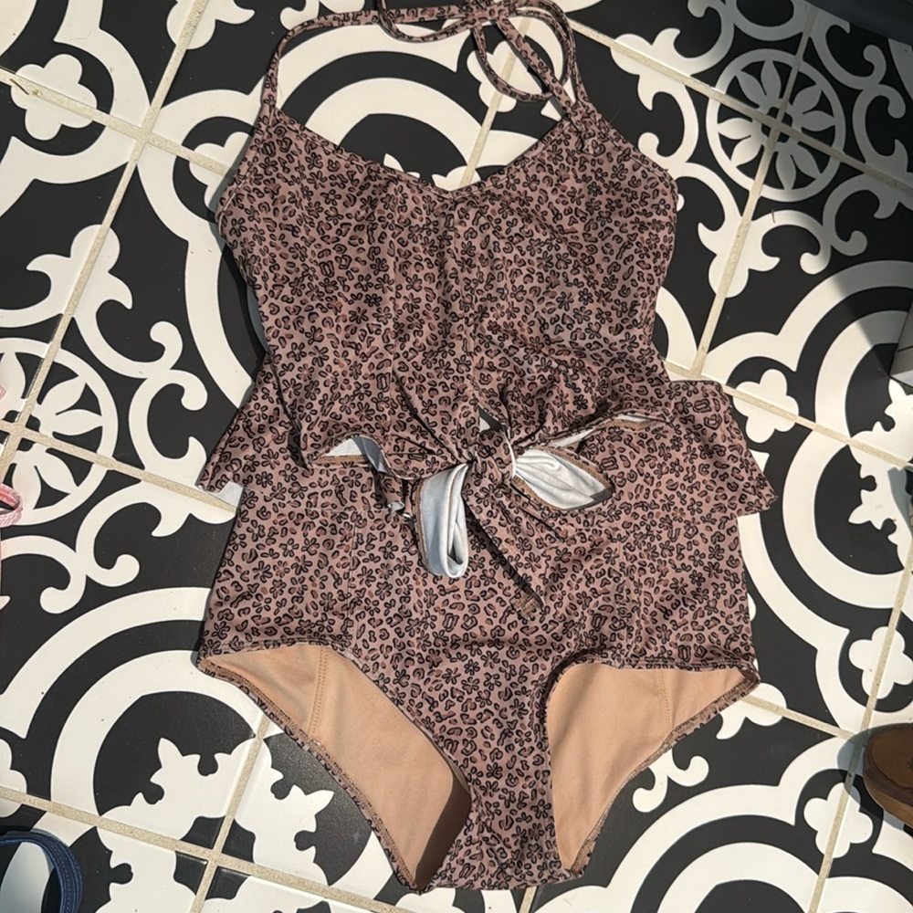 Kortni Jeane bikini